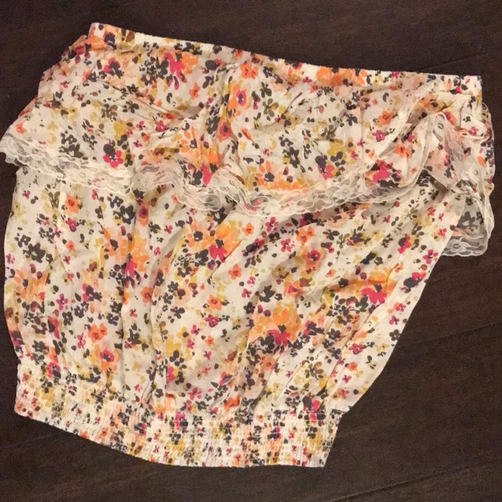 Kirra strapless top